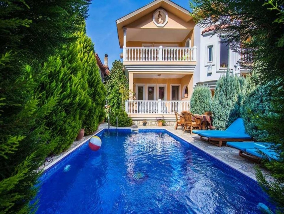 Villa Dalyan Palace