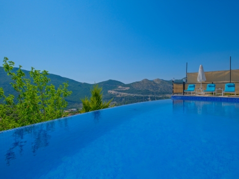 Villa Nazlı