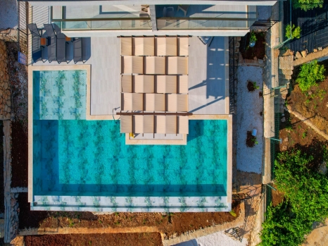 Villa Adin