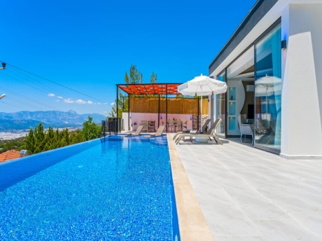 Villa Fiyona