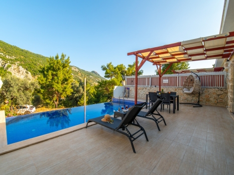 Villa Stone House 2
