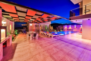 Villa Milano 0 Resim