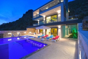 Villa Survival 4 Resim