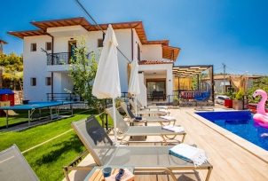 Villa Daphne 2 Resim