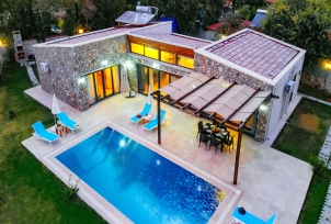 Villa Eterna 1 Resim