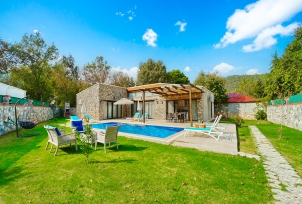 Villa Eterna 4 Resim