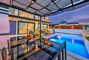 Villa Ahilya 3 Resim