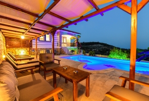 Villa Moonlight 4 Resim