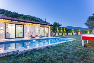 Villa Menesa 4 Resim