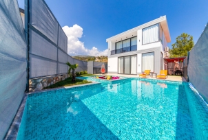 Villa Sisters 1 Resim