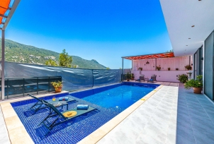 Villa Neon 3 Resim