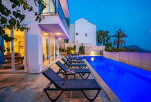 Villa Trios 0 Resim