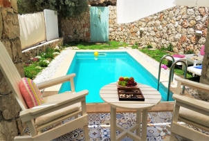 Villa Pony 4 Resim