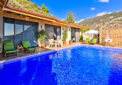 Villa Achyle 0 Resim