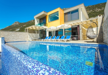 Villa Retro 1 Resim