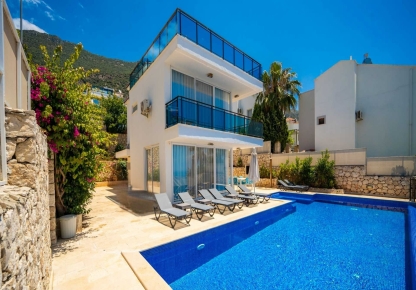 Villa Trios 1 Resim